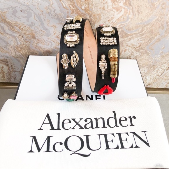 Alexander McQueen Black Embellished WaistBelt - Picture 10 of 11